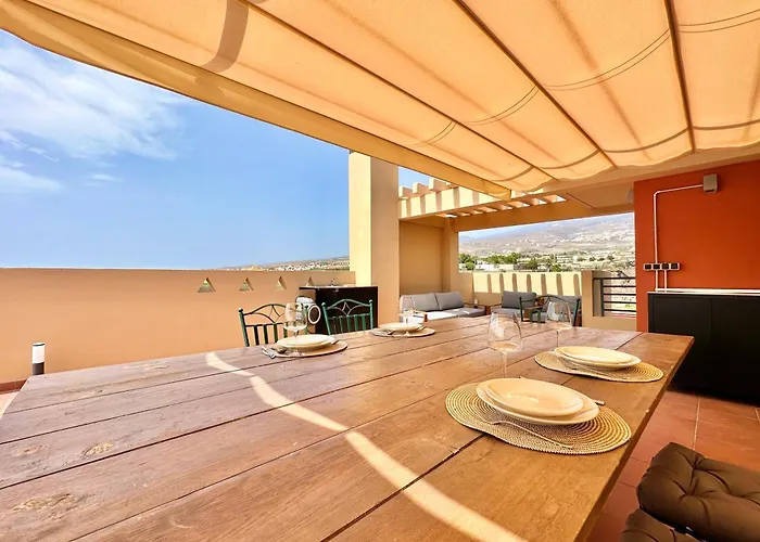 Paradise Ocean And Volcano View *